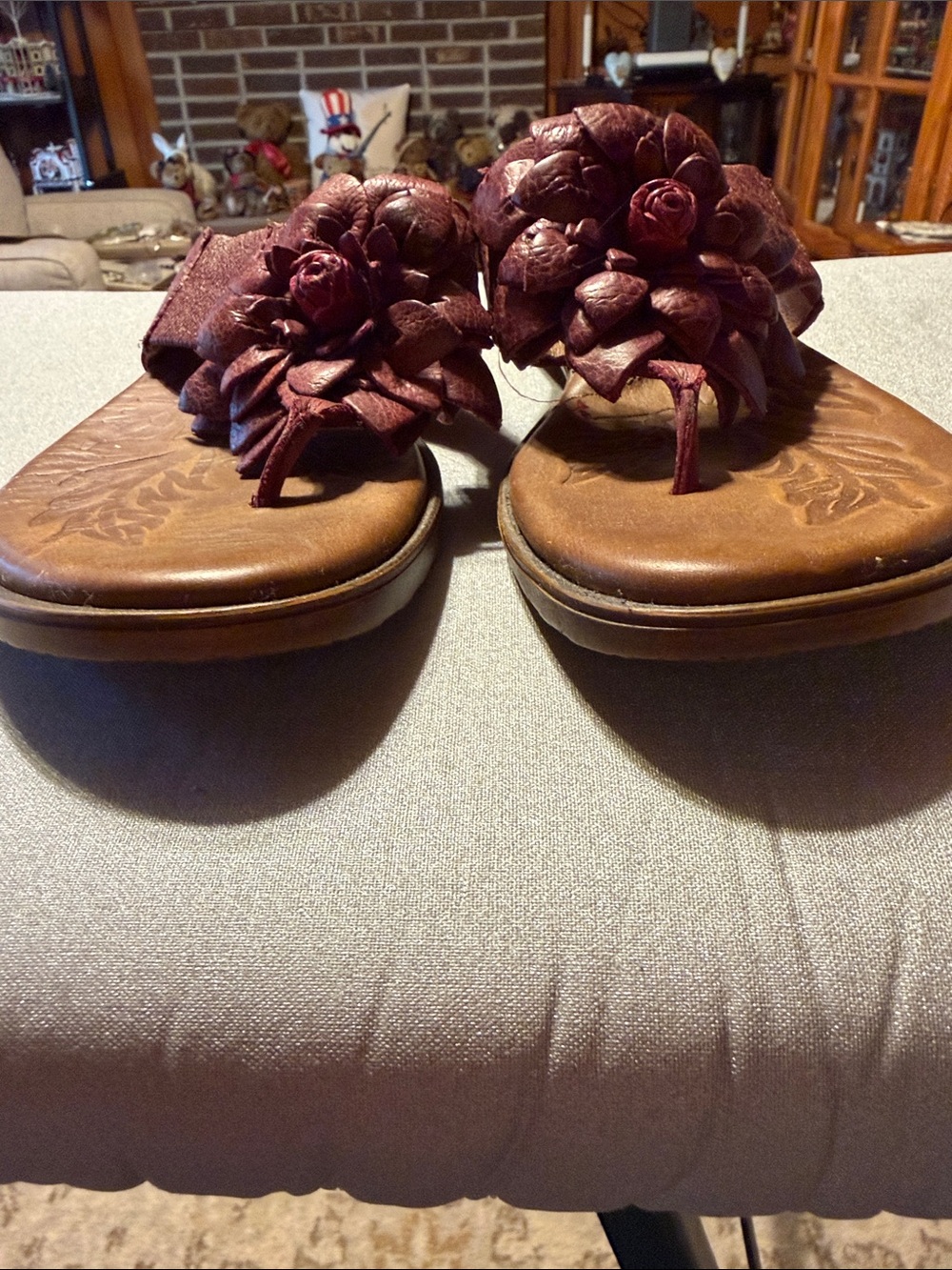 Women's Born Floral Thong Sandal - Burgundy - Picture 2 of 6